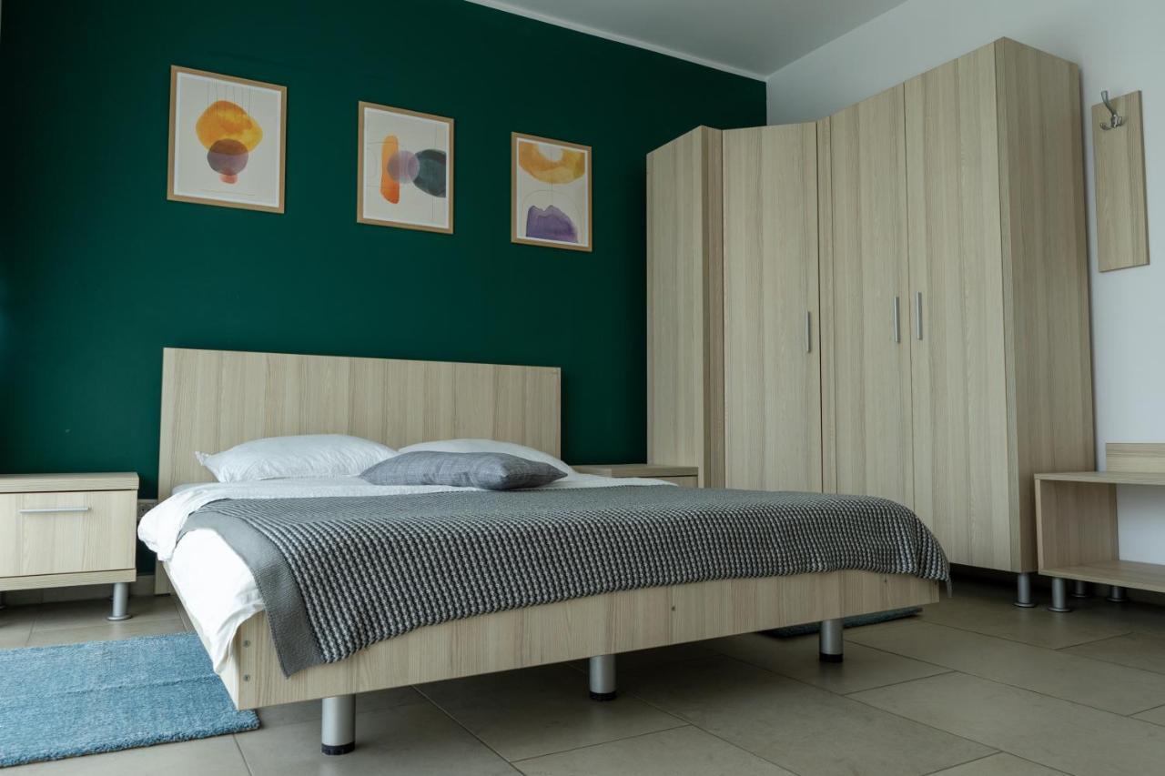 Aifen - Complet Utilate, Cu Gradina Proprie, Pentru Familii, La 2 Pasi De Plaja Appartement