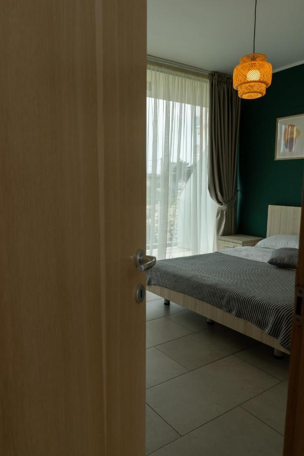 Appartement Aifen - Complet Utilate, Cu Gradina Proprie, Pentru Familii, La 2 Pasi De Plaja Eforie Nord