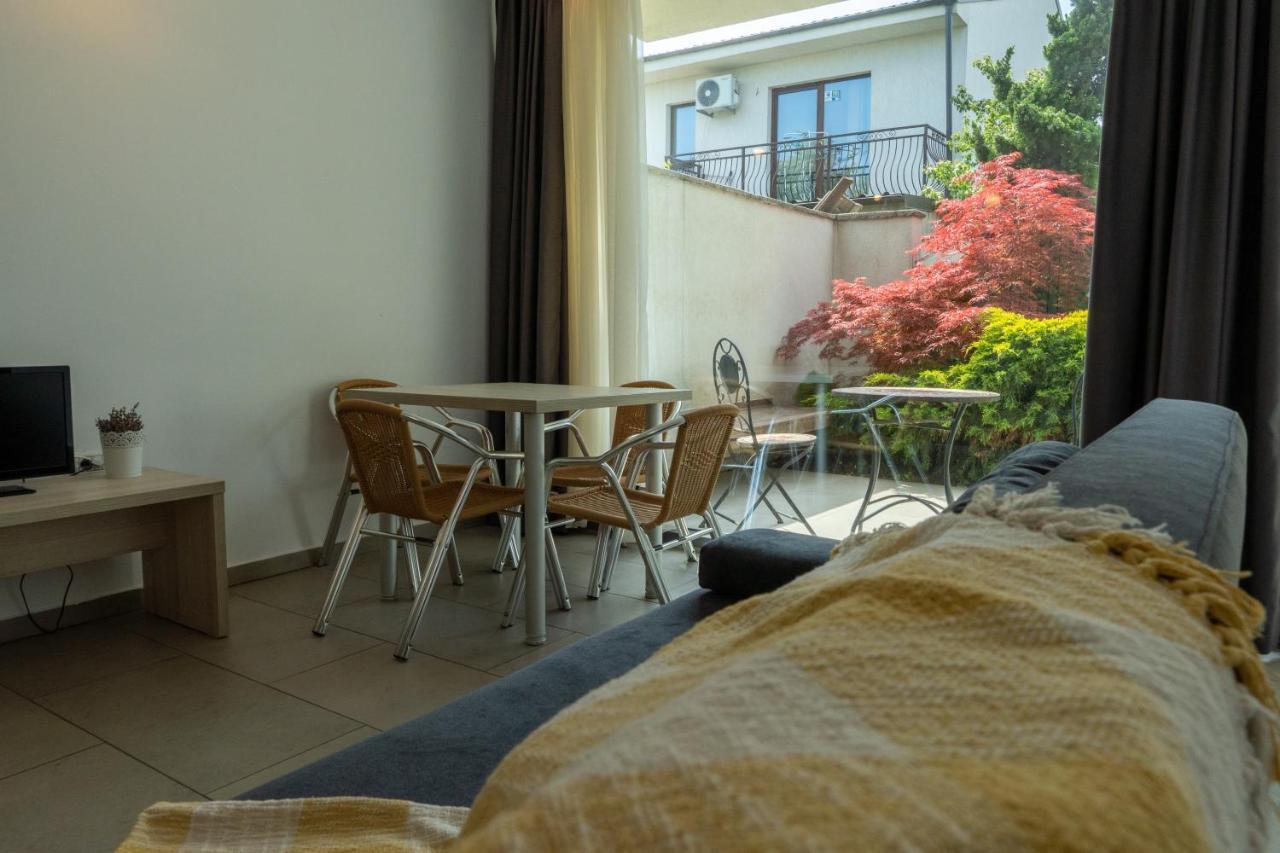 Appartement Aifen - Complet Utilate, Cu Gradina Proprie, Pentru Familii, La 2 Pasi De Plaja Eforie Nord